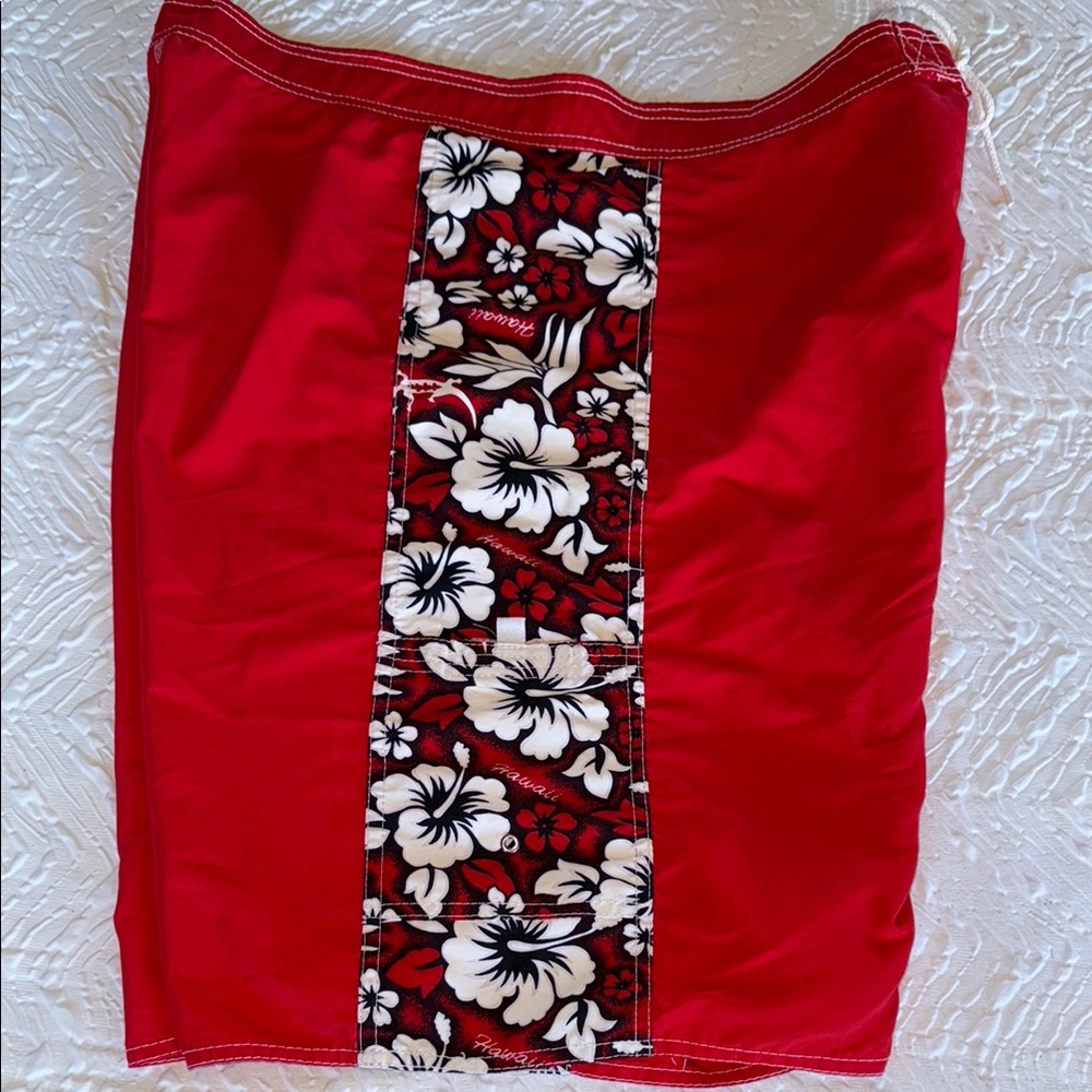 MV Sport Red Hawaiian Print Men Swim Board Shorts EUC 42